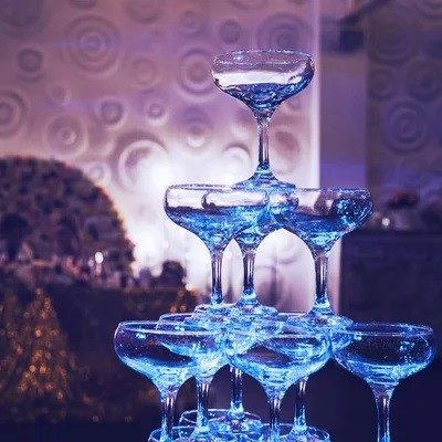 シャンパンタワー 4